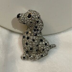 Swarovski Crystal Dalmatian Brooch 🖤🤍